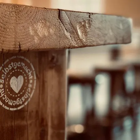 Stefans Gaestezimmer Hotel 2*