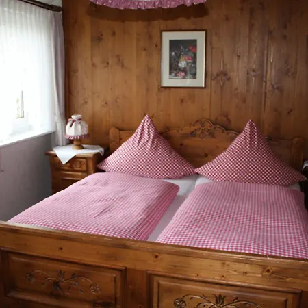 Stefans Gaestezimmer Hotel 2*